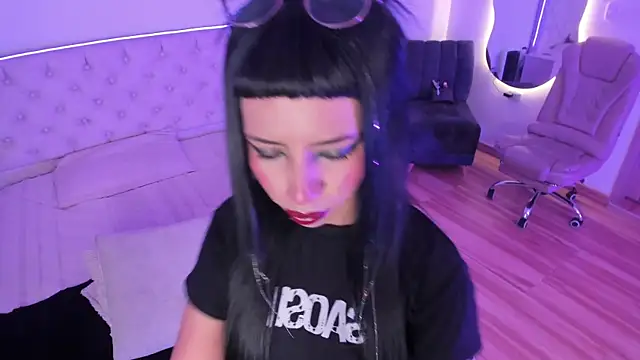 Nina fox 0691 online show from June 12, 2026, 6:40 pm