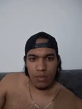 Snapshot of Luchomeltrucho chatting on November 15, 2025, 11:54 pm Luchomeltrucho online show from November 15, 2025, 11:54 pm