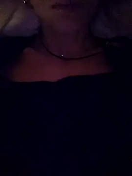 SuperValentina online show from February 21, 2026, 10:33 pm