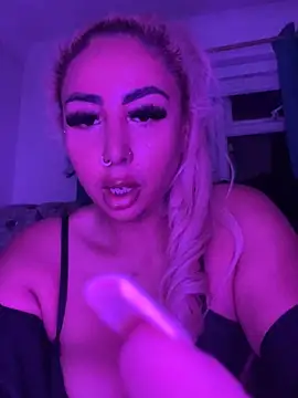 zara bellexx online show from November 21, 2025, 12:10 am