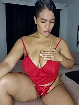 karla-bruni online show from February 16, 2026, 10:11 am