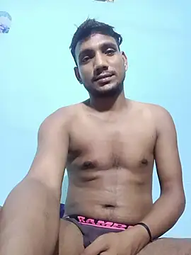 BiggerDickGuy online show from May 13, 2026, 6:33 am