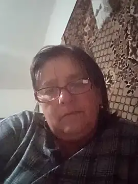 MilaCold5443 online show from December 17, 2025, 2:34 pm