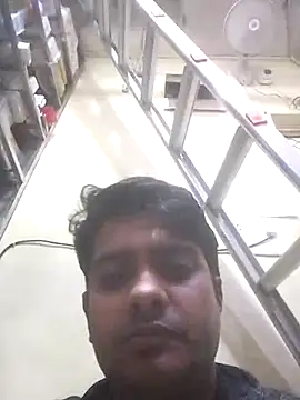 vermaankit0 online show from October 31, 2025, 11:11 am