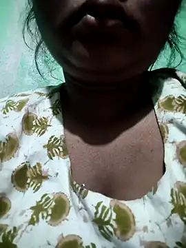 World Top Girl online show from November 11, 2025, 3:39 am