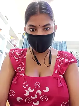 Snapshot of Hot_radhaji chatting on March 13, 2026, 2:07 am Hot radhaji online show from March 13, 2026, 2:07 am