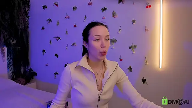 Black Jenny online show from December 17, 2025, 9:59 am