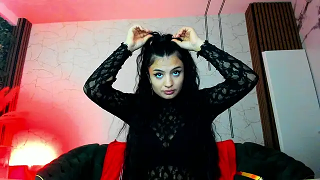 TinyVixen  online show from October 13, 2025, 4:12 am