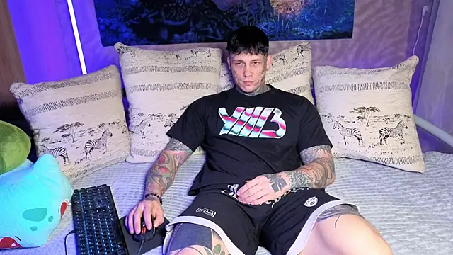 Anubisgods online show from November 18, 2025, 5:45 am