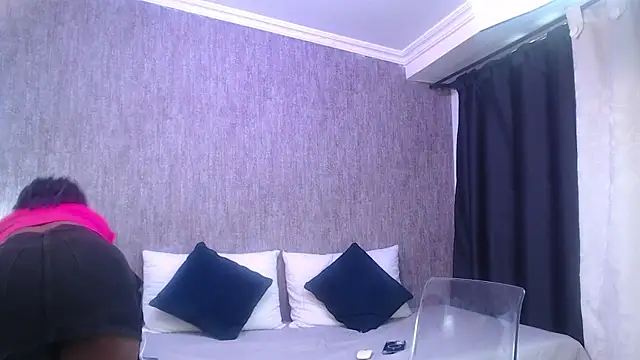 KarinaFlowers  online show from March 17, 2026, 6:33 pm