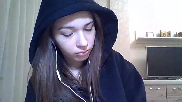 Snapshot of CeyaLier chatting on January 17, 2026, 5:16 pm CeyaLier online show from January 17, 2026, 5:16 pm