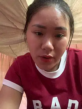 Misu-u online show from November 4, 2025, 1:38 am