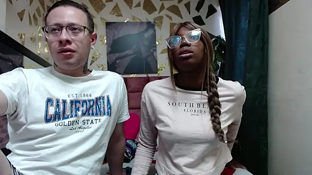 Snapshot of ashanti-and-alejo chatting on October 14, 2025, 11:55 am ashanti-and-alejo online show from October 14, 2025, 11:55 am