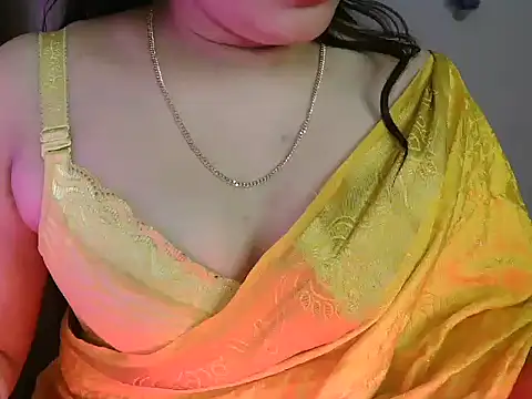 Royal zara online show from November 29, 2025, 4:32 pm