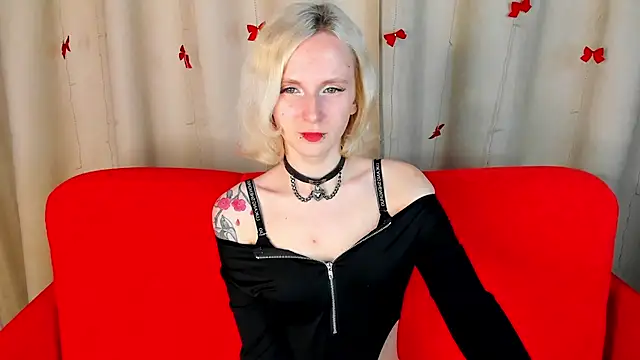 LikiLips online show from February 28, 2026, 8:04 am