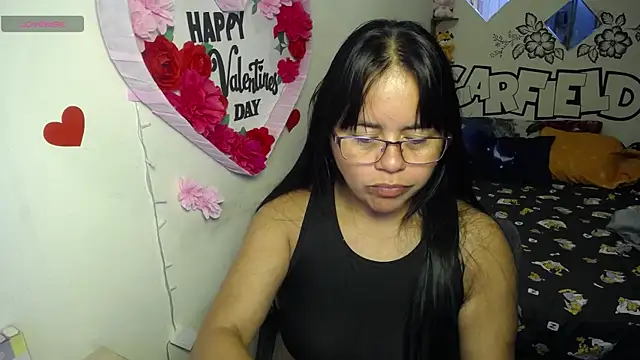 Miss  kendra  online show from May 26, 2026, 11:28 am