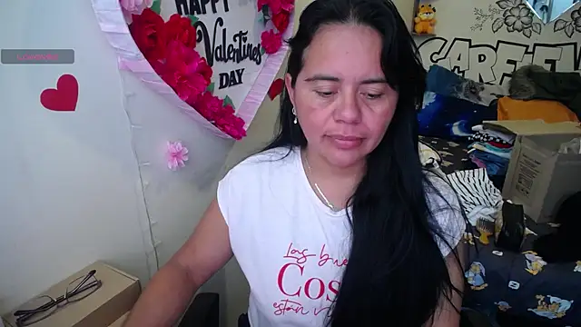 Miss  kendra  online show from July 8, 2026, 2:10 pm