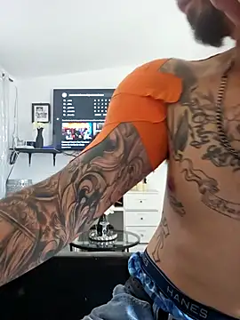 Juicydick420-xxx online show from April 7, 2026, 9:59 pm