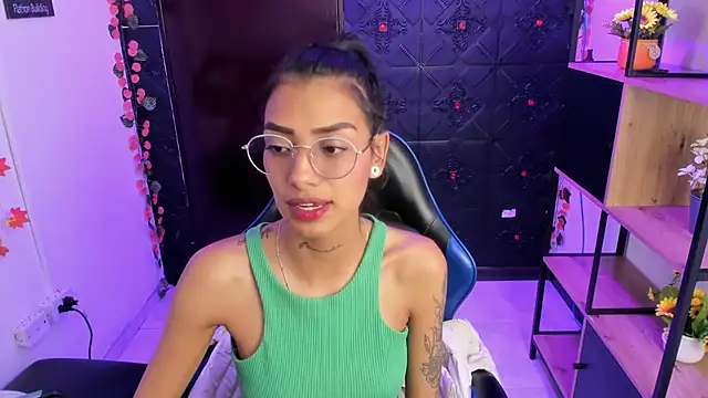 KarlaSlutSkinny   online show from July 18, 2026, 9:18 pm