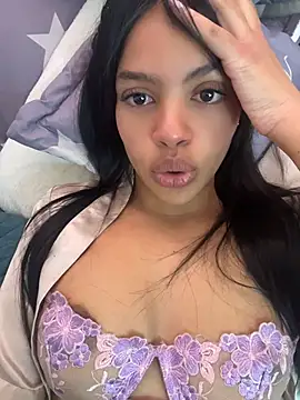 Snapshot of MeganHillss chatting on June 23, 2026, 8:18 pm MeganHillss online show from June 23, 2026, 8:18 pm
