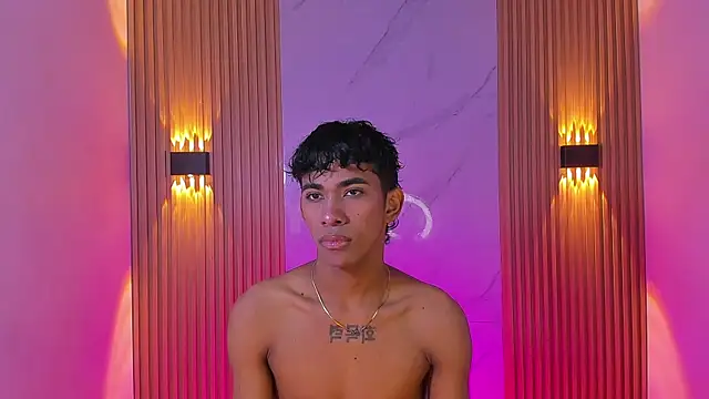 Ethan thouse online show from December 2, 2025, 7:20 pm