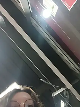 Lucy colee online show from April 9, 2026, 11:54 pm