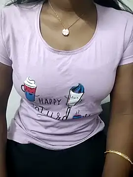 Tamilmallu-duskygirl03 online show from November 15, 2025, 5:42 pm