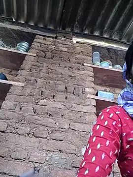 Co punam online show from March 18, 2026, 4:04 am