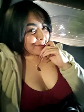 Victoria Jonhss online show from October 17, 2025, 11:29 pm