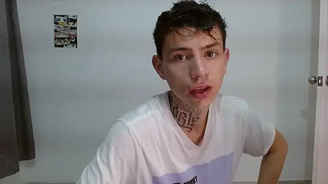 hot teo  online show from December 3, 2025, 11:08 am