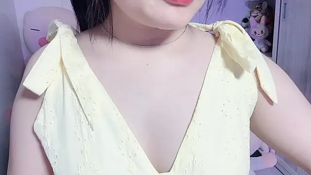 Snapshot of BeChinh_Lee chatting on July 21, 2026, 6:38 am BeChinh Lee online show from July 21, 2026, 6:38 am