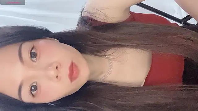 Snapshot of Lynnalltop-165-KeKe chatting on October 13, 2025, 1:05 am Lynnalltop-165-KeKe online show from October 13, 2025, 1:05 am