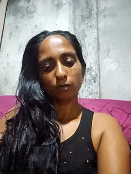 dreamerrrrr1 online show from November 30, 2025, 4:05 am