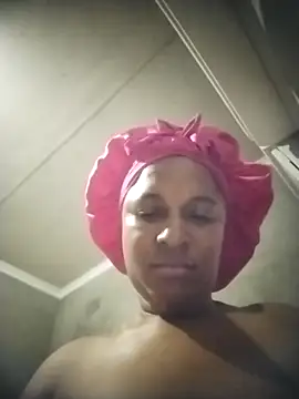 SquirtingQueen  online show from October 11, 2025, 8:51 pm