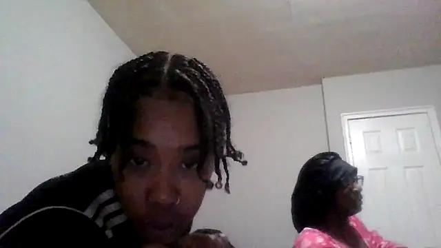 dezzidavill online show from February 16, 2026, 3:24 am