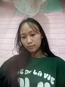 minachao- online show from April 1, 2026, 12:50 pm