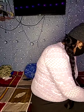 Sweet-Maddlina online show from December 21, 2025, 5:58 am