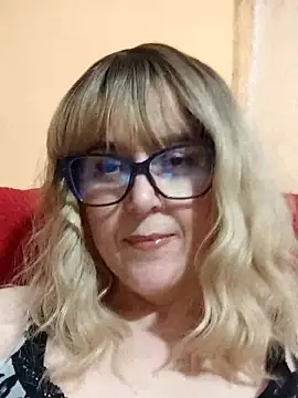 Snapshot of Amelialove42 chatting on May 29, 2026, 7:01 pm Amelialove42 online show from May 29, 2026, 7:01 pm