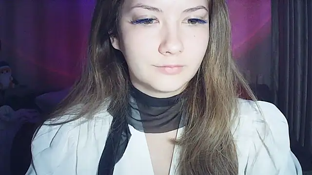 MoodieMira online show from March 3, 2026, 10:48 pm