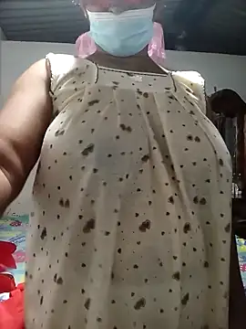 Snapshot of HarshiStar7 chatting on March 4, 2026, 9:32 pm HarshiStar7 online show from March 4, 2026, 9:32 pm