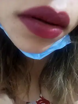 FATIFATIMOROC online show from February 4, 2026, 8:03 pm