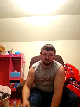 dakotafail92 online show from October 22, 2025, 8:47 am