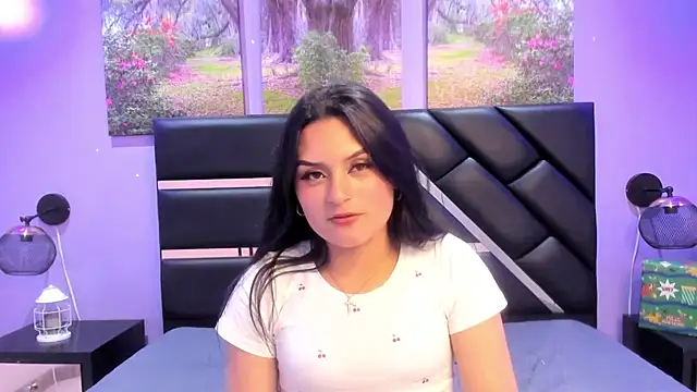 GAbrielaBotero online show from December 19, 2025, 7:54 pm