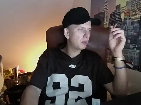 kinkyalecx online show from June 14, 2026, 2:09 am