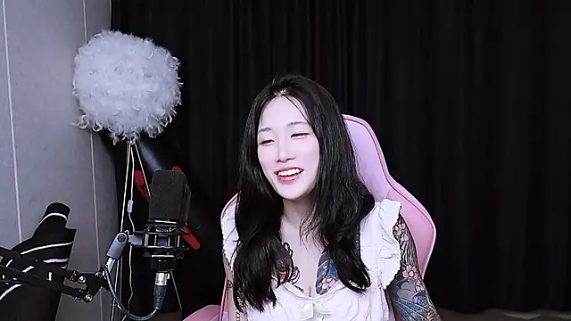 MISA 02 online show from October 22, 2025, 12:38 pm