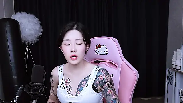 MISA 02 online show from October 30, 2025, 12:06 pm