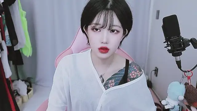 MISA 02 online show from April 18, 2026, 5:55 am