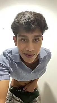 Jacovo2002 online show from February 25, 2026, 9:13 pm