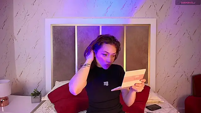 NameaRohouse online show from March 4, 2026, 5:41 pm