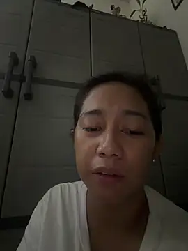Snapshot of magandangpilipina chatting on April 29, 2026, 8:04 pm magandangpilipina online show from April 29, 2026, 8:04 pm